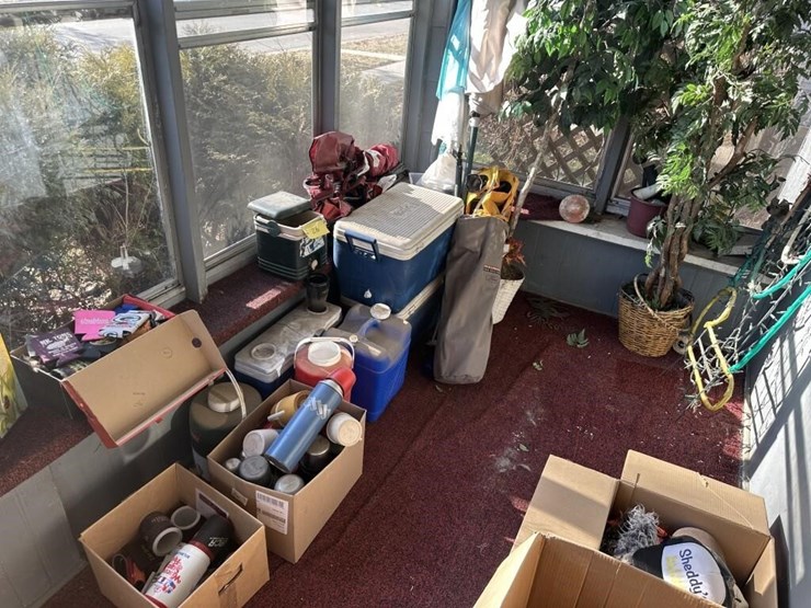 misc.-outdoor-&-camping-supplies-image-1