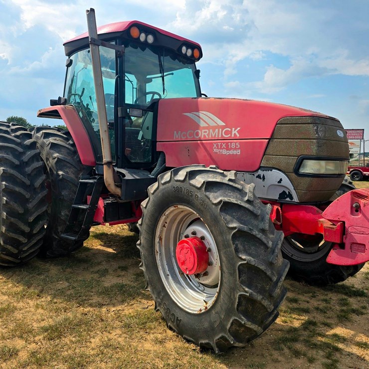 2003 MCCORMICK XTX185