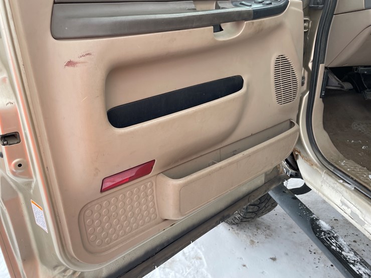 2000-ford-f250-image-21