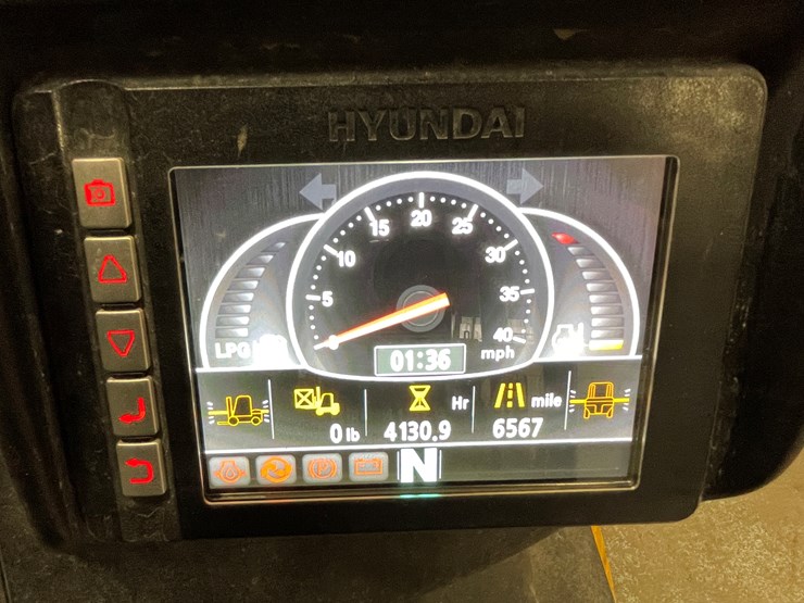 2021-hyundai-25l-9a-image-35