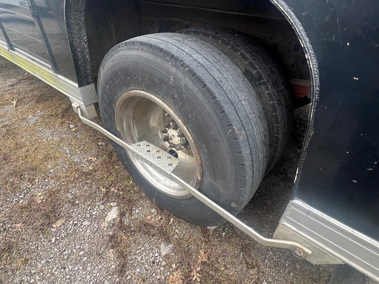 international-durastar-4300-image-6