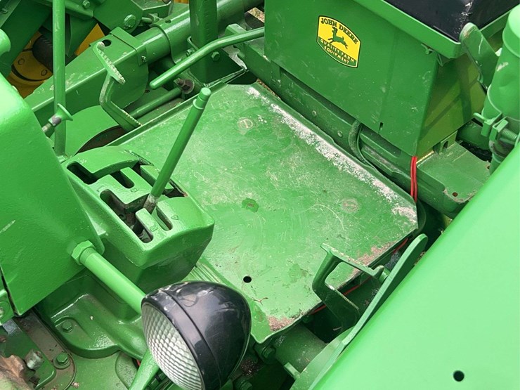john-deere-227-image-93