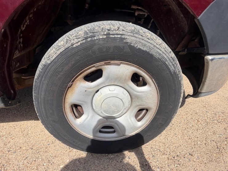 2005-ford-f150-xl-image-19