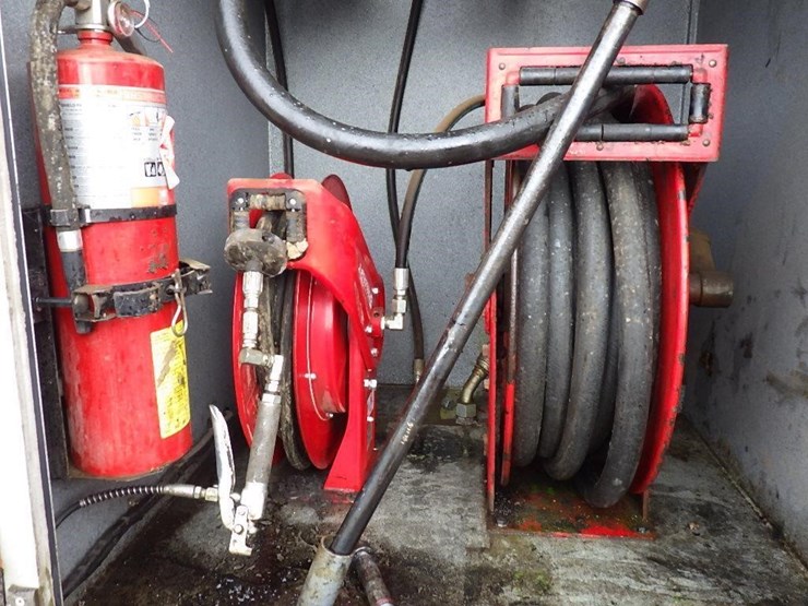 2004-ford-f650-image-22