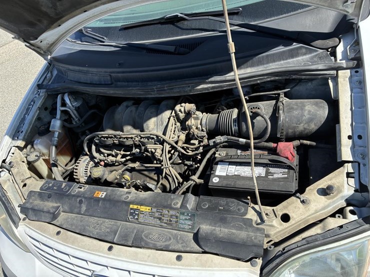 2003-ford-windstar-image-6