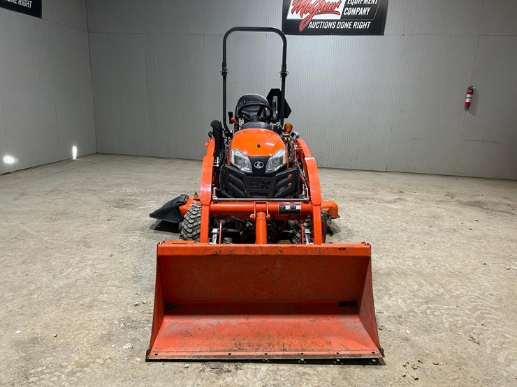 2019-kubota-bx2380-image-9