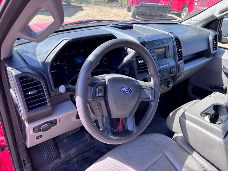 2018-ford-f150-xl-image-6