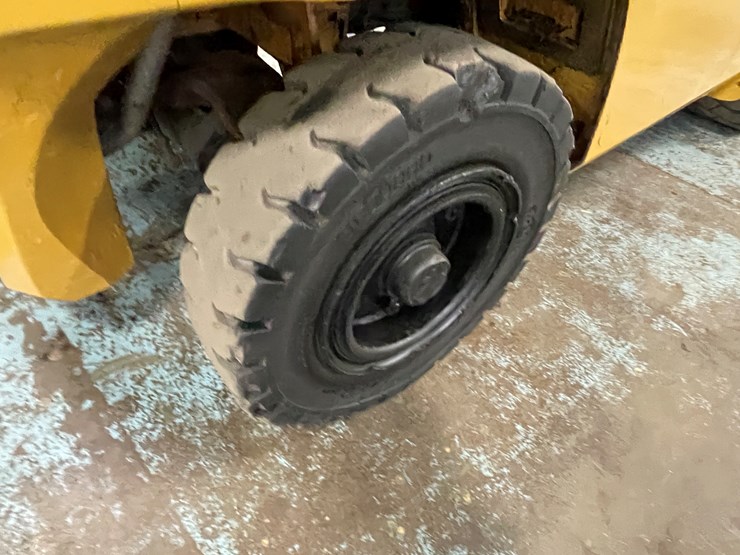 2012-caterpillar-p10000-image-24