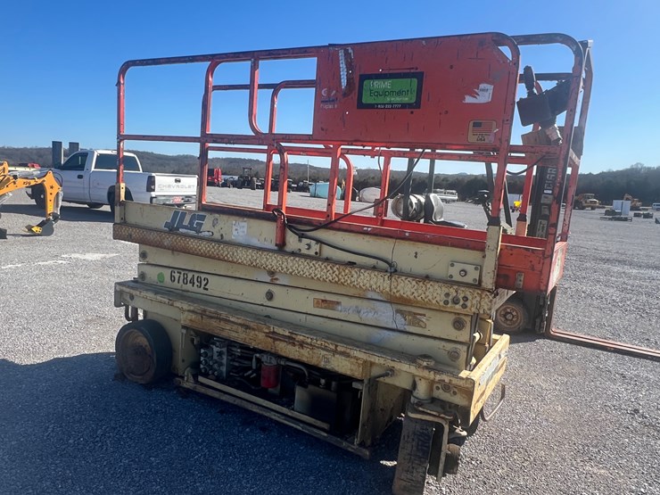 1997-jlg-2033e-image-2