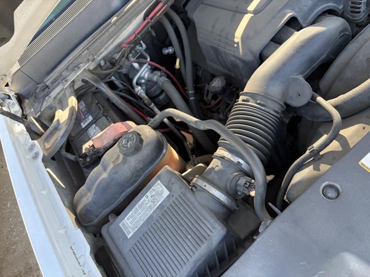 2008-chevrolet-2500-image-27