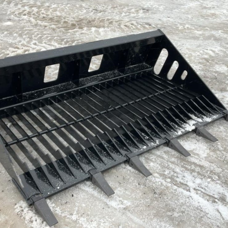 #973 • Unused WOLVERINE RSB66 SLIDING LOADER ROCK SCREENING SHOVEL*