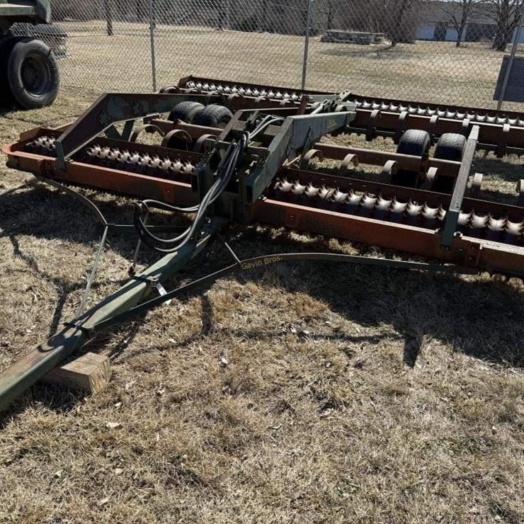 Brillion 14' Cultimulcher