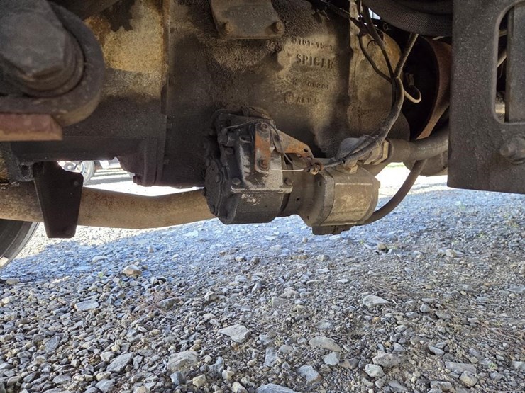 2002-ford-f750-image-39