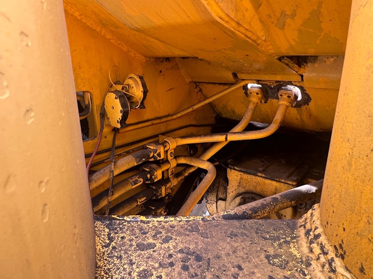 1992-john-deere-644-image-18