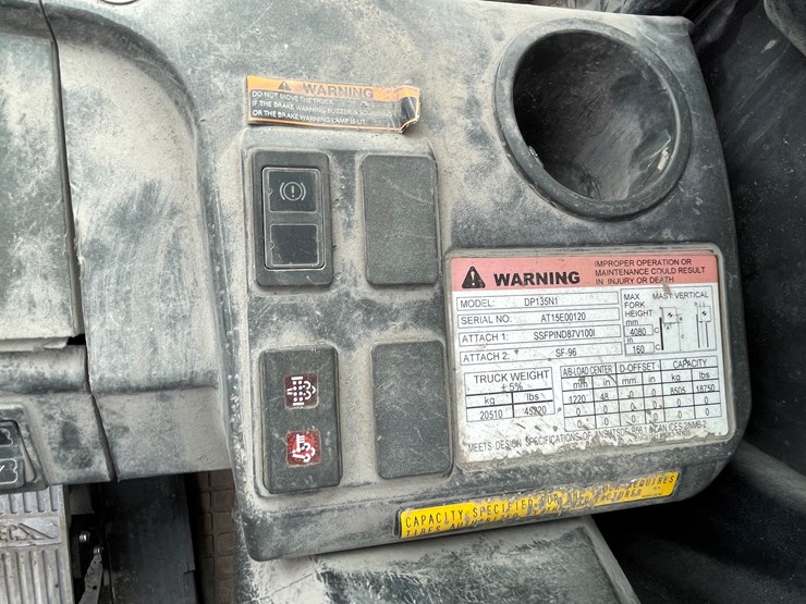 2018-caterpillar-dp135-image-50