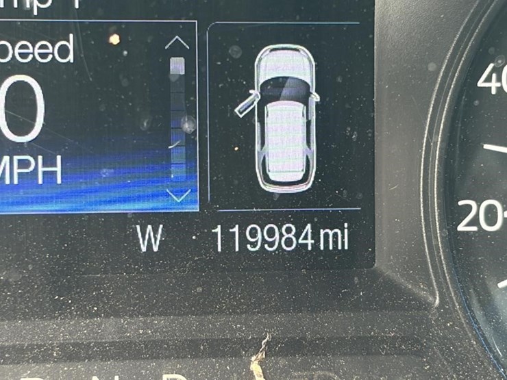 2016-ford-explorer-image-14