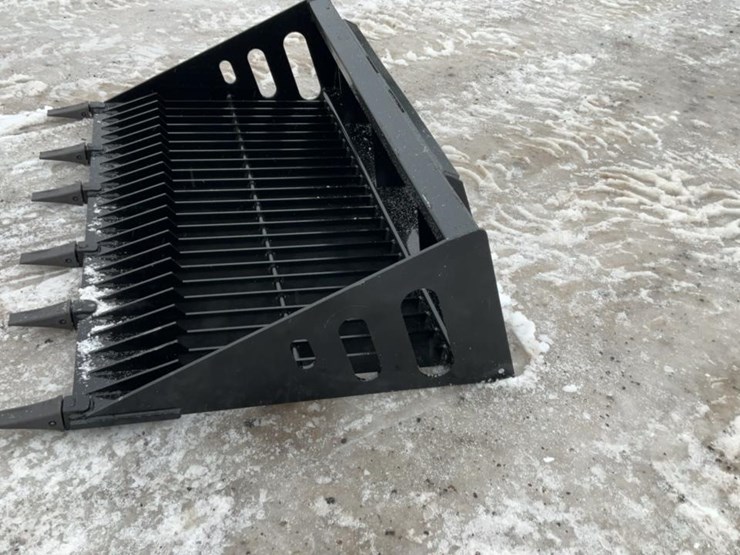 #973-•-unused-wolverine-rsb66-sliding-loader-rock-screening-shovel*-image-4