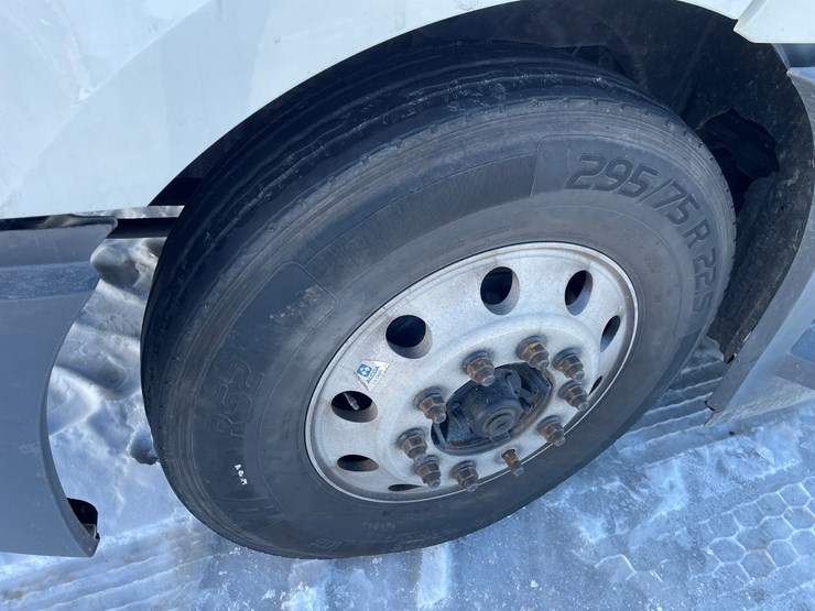 #1454-•-2019-freightliner-cascadia-truck-tractor**non-runner**-(has-mn-title)-image-17