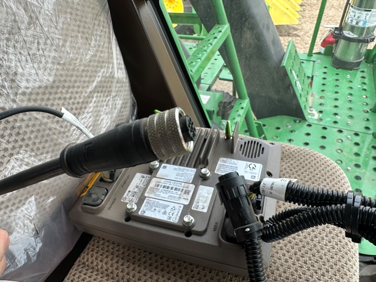 john-deere-4640-image-8