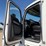 2024-kenworth-t880-image-38