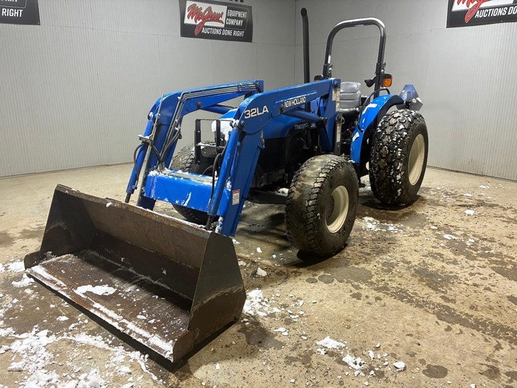new-holland-tn65-image-2