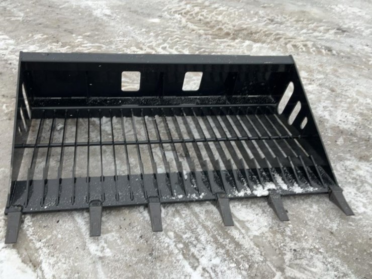 #973-•-unused-wolverine-rsb66-sliding-loader-rock-screening-shovel*-image-2