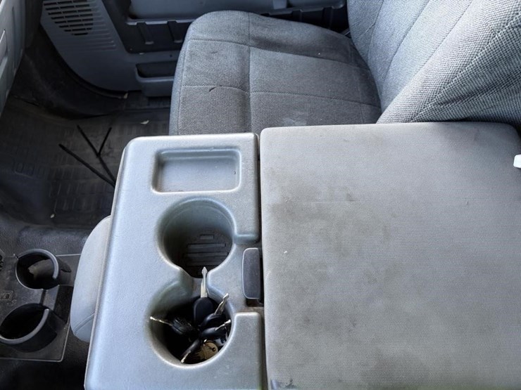 2012-ford-f550-sd-image-16