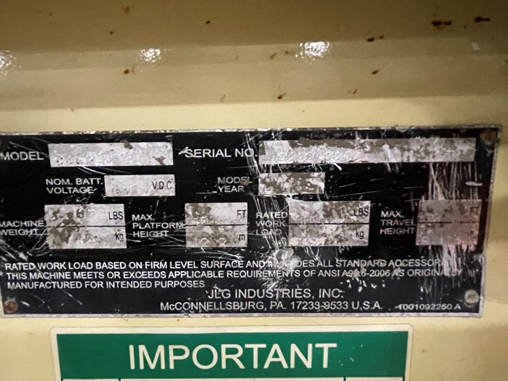 2012-jlg-4069le-image-14