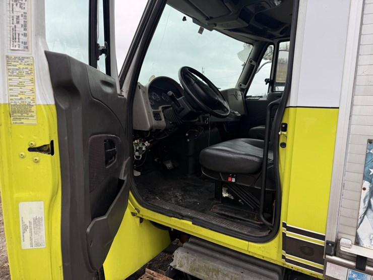 2012-international-durastar-4300-image-27