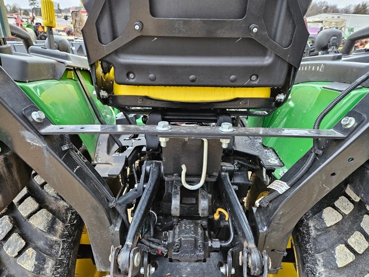 john-deere-1025r-image-20