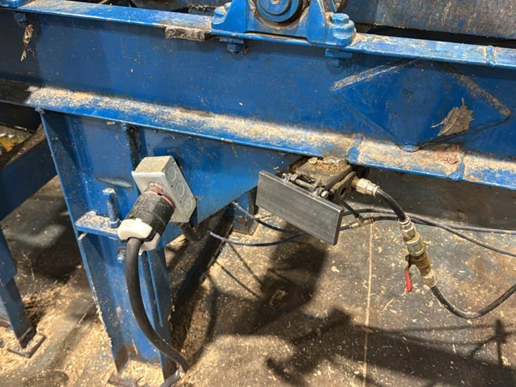 #132-•-baker-chop-saw-image-27