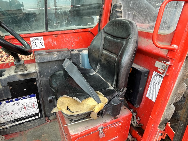 #133-•-2017-skyjack-sj643-telehandler-image-50