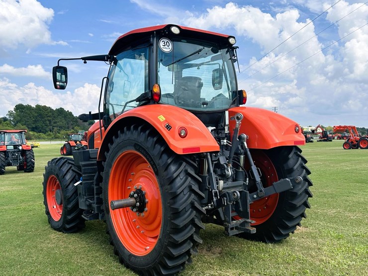 2023-white-251-image-2