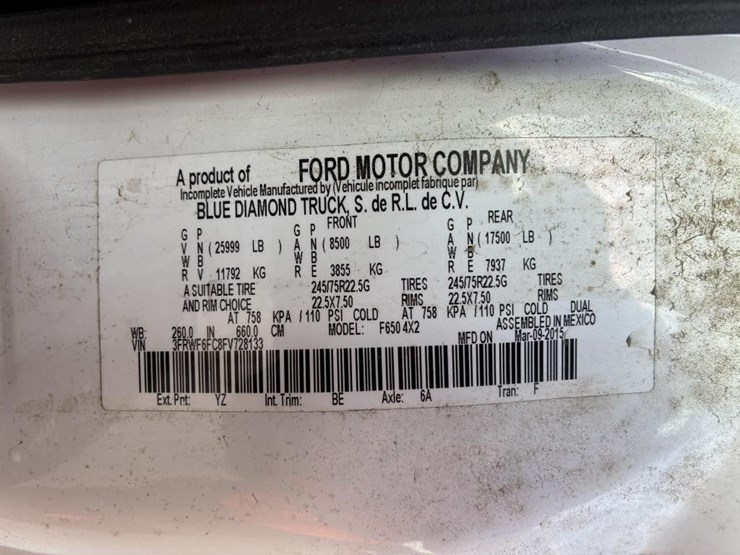 2015-ford-f650-image-16