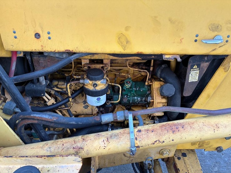 new-holland-345d-image-17