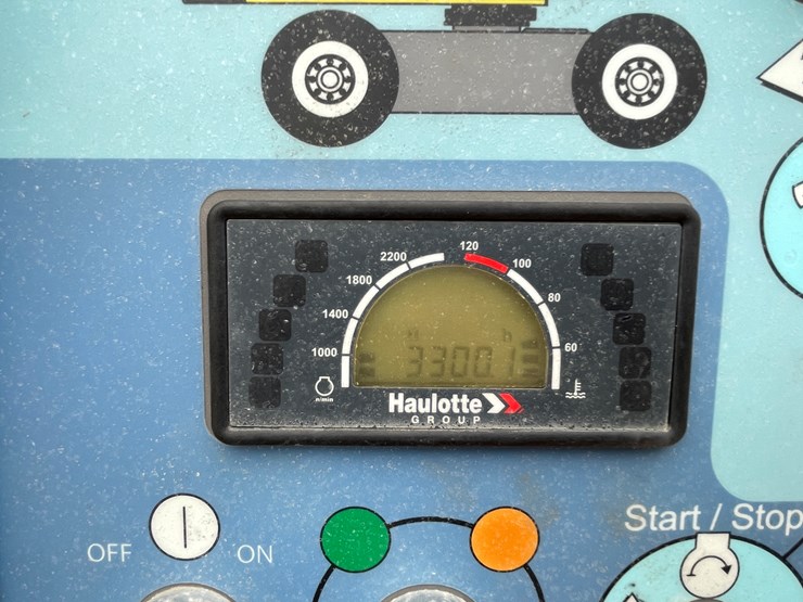 #152-•-2015-haulotte-ht61rt-4x4-telescopic-boom-lift-image-41