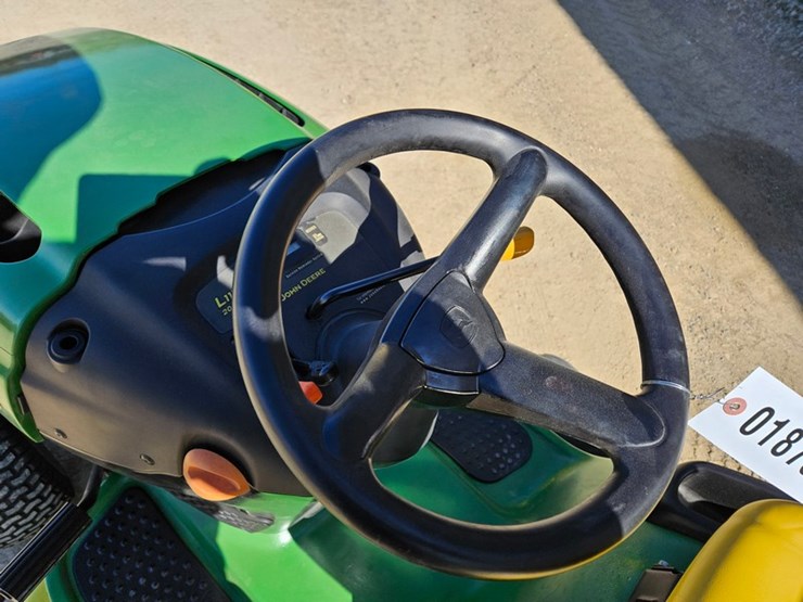 john-deere-l111-image-17