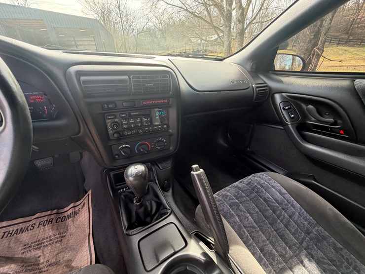 #30936-•-2000-chevrolet-camaro-z28-coupe-image-17