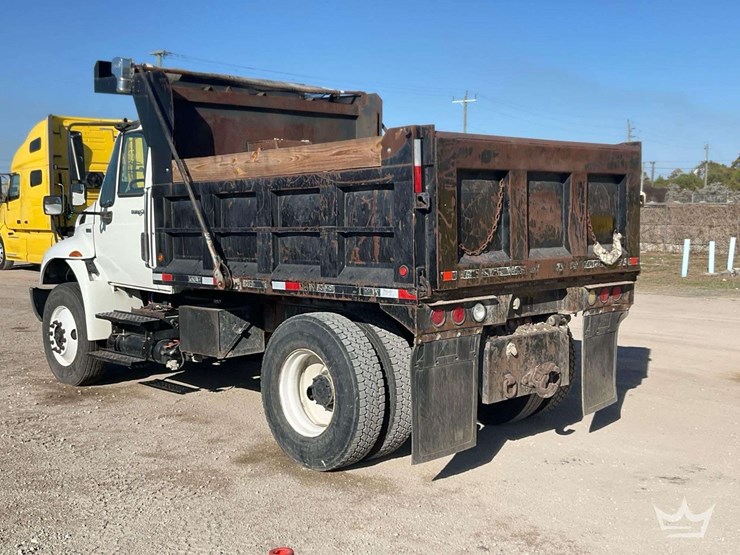 2014-international-durastar-4300-image-4