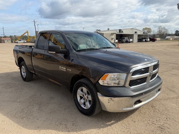 2014-dodge-ram-1500-image-2