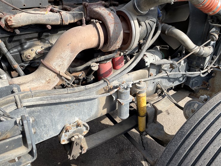 2000-international-9900-image-66