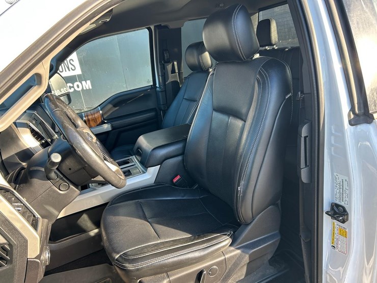 2018-ford-f150-image-24