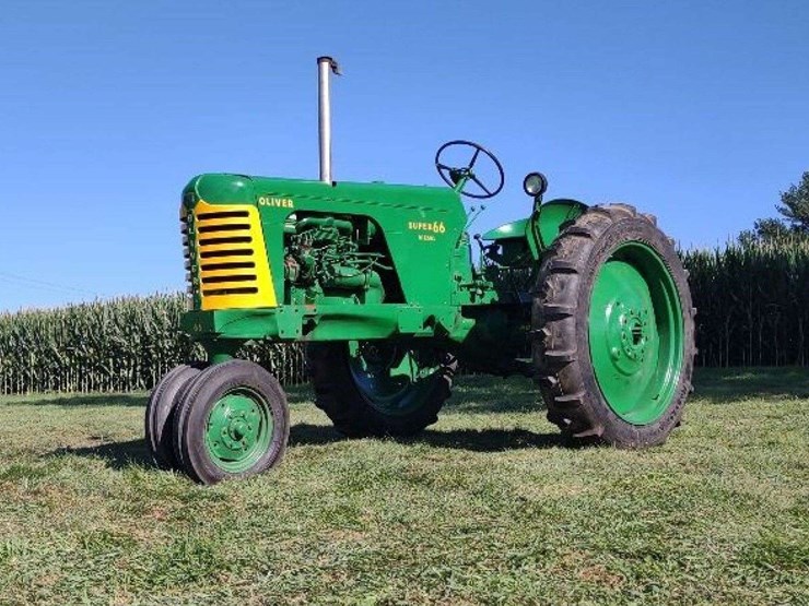 1956-oliver-super-66-image-1