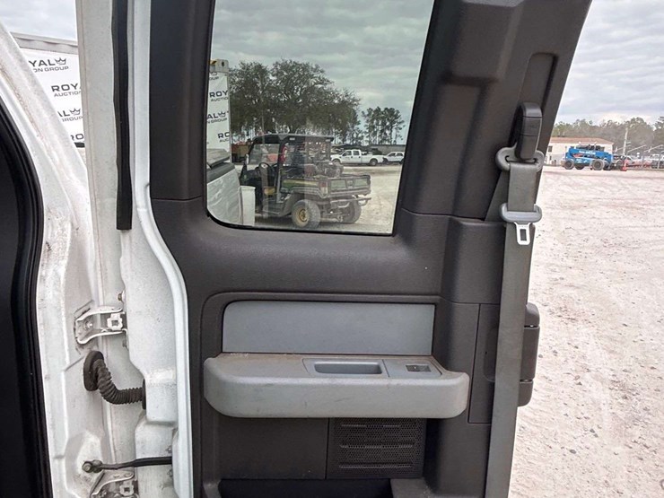 2014-ford-f150-image-21