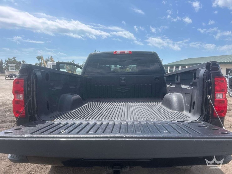 2016-chevrolet-silverado-1500-image-11