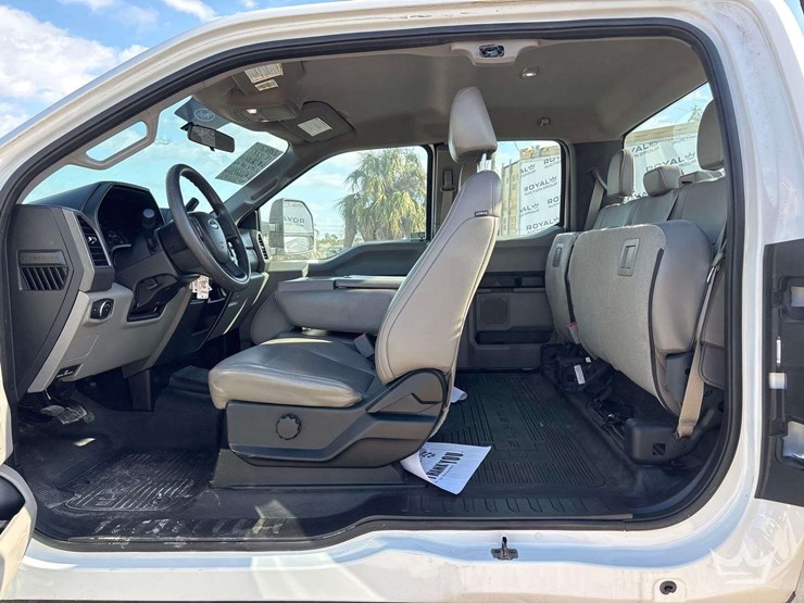 2017-ford-f250-image-14