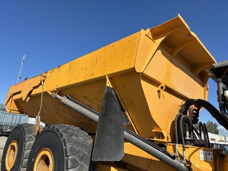 2018-volvo-a45g-image-13