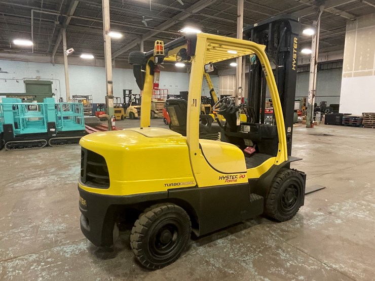 #164-•-2016-hyster-fortis-90-turbo-diesel-forklift-image-5