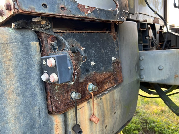 2012-ag-chem-rg1100-image-52