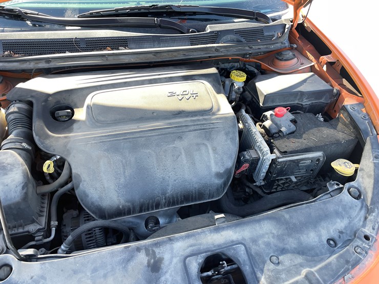 #1520-•-2014-dodge-dart-sxt-(has-mn-title)**no-brakes**must-be-trailered**-image-12